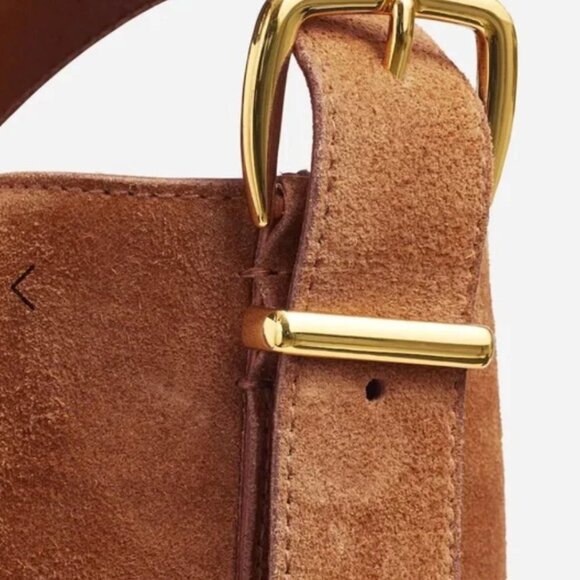 NWT Madewell The Essential Bucket Tote: Caramel Suede SOLD OUT ONLINE - Picture 4 of 10